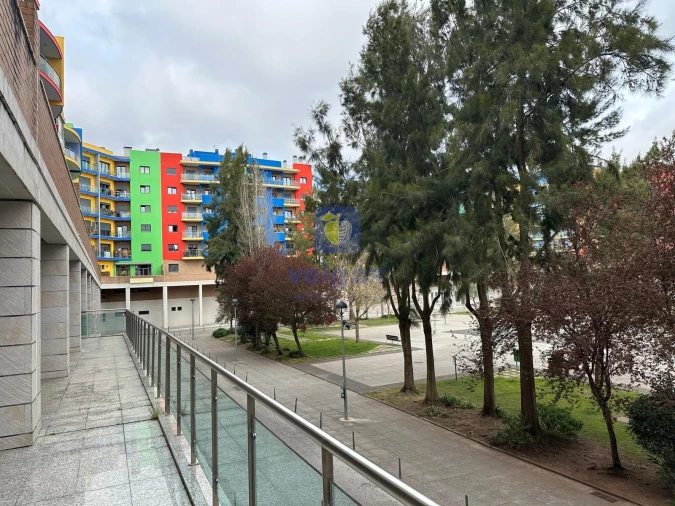 Negócio para Arrendamento em Ramada e Caneças Foto 14