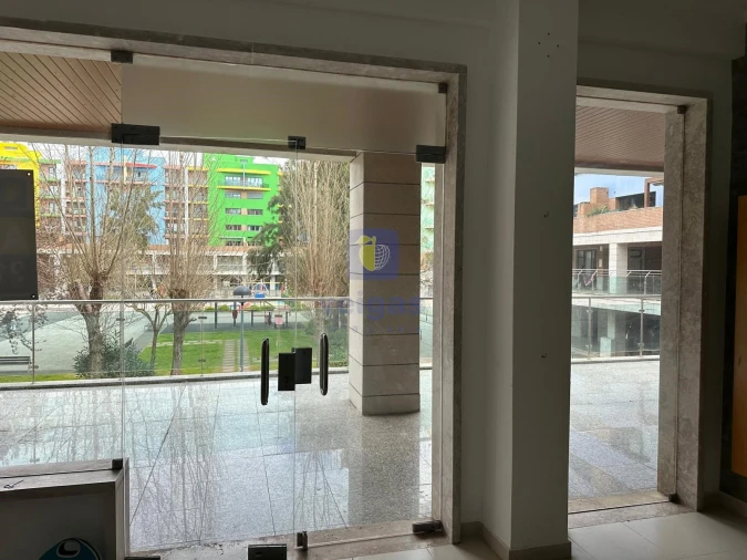 Negócio para Arrendamento em Ramada e Caneças Foto 4