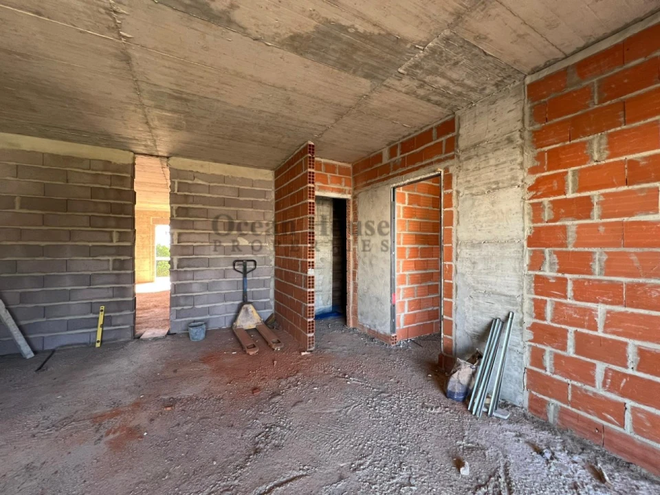 Apartamento T2 para Venda em Quarteira Foto 11