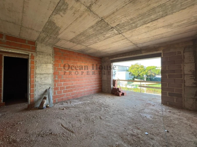 Apartamento T2 para Venda em Quarteira Foto 10