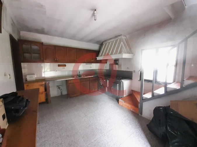 Moradia T5 para Venda em Geraz do Lima (Santa Maria, Santa Leocádia, Moreira), Deão Foto 4