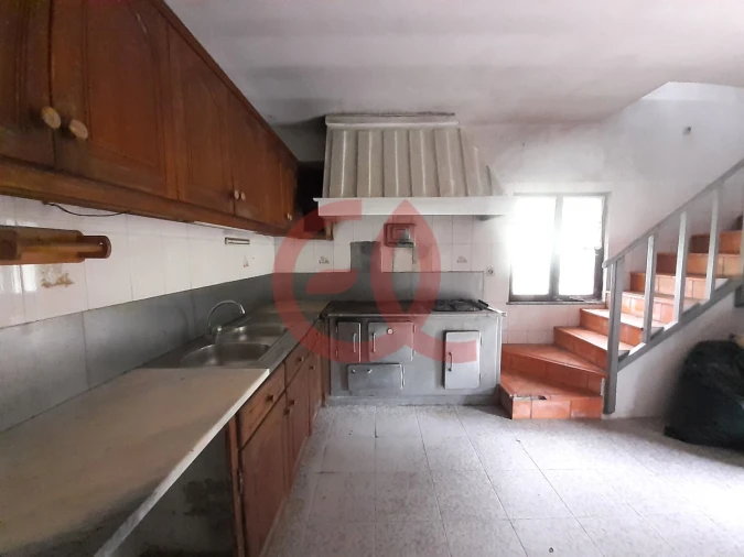 Moradia T5 para Venda em Geraz do Lima (Santa Maria, Santa Leocádia, Moreira), Deão Foto 6