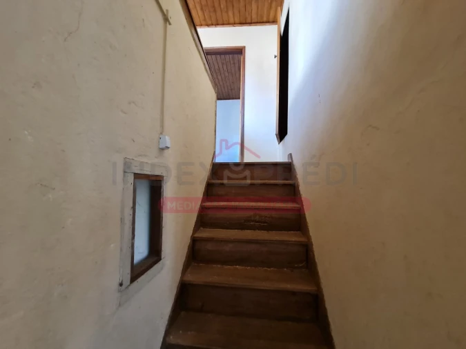 Moradia T2 para Venda em Miranda do Corvo Foto 8