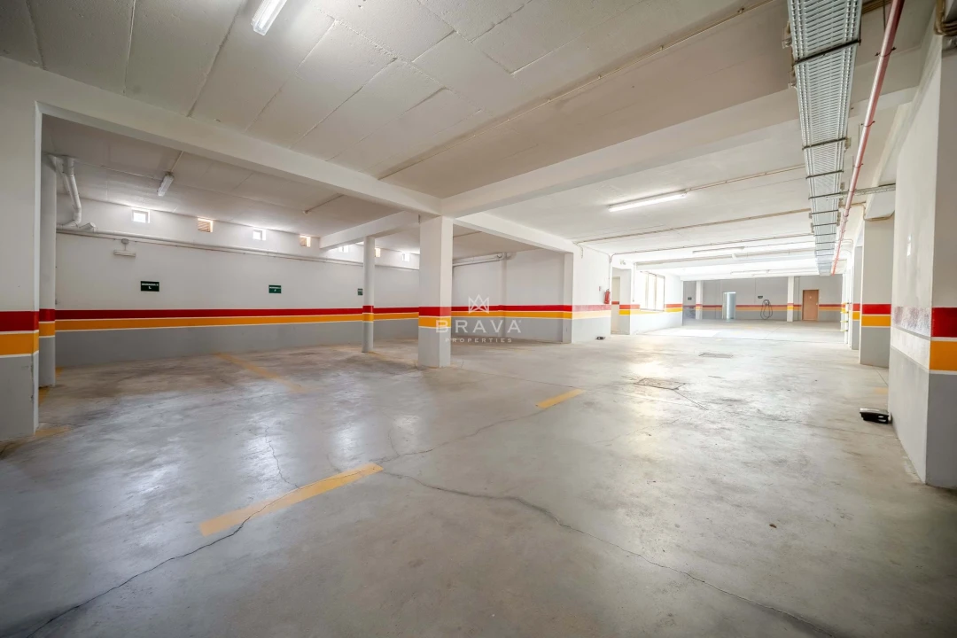 Moradia T3 para Venda em Quarteira Foto 34