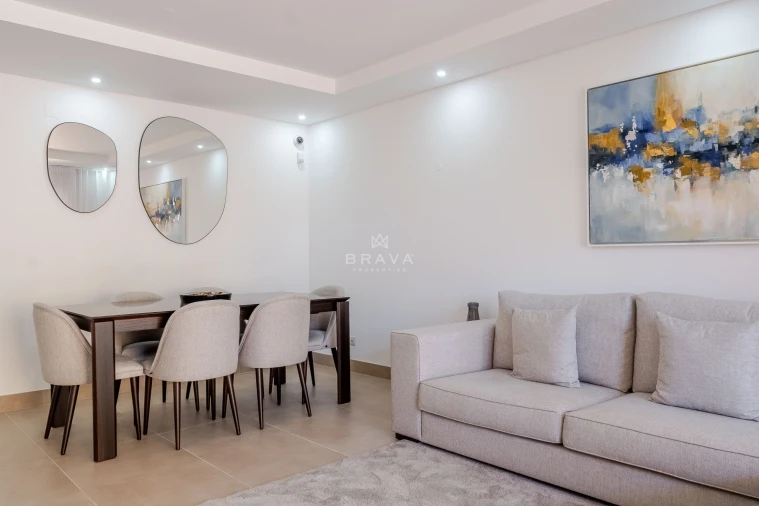 Moradia T3 para Venda em Quarteira Foto 18