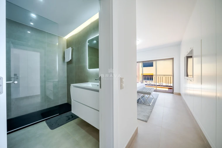 Moradia T3 para Venda em Quarteira Foto 7