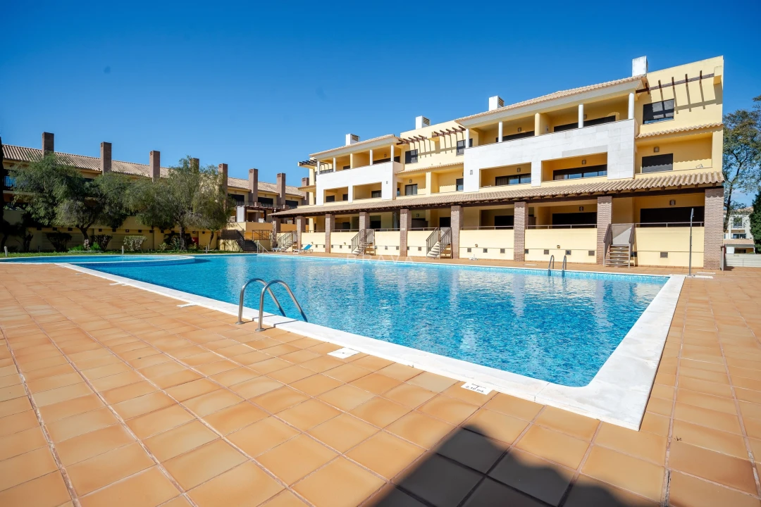 Moradia T3 para Venda em Quarteira Foto 35