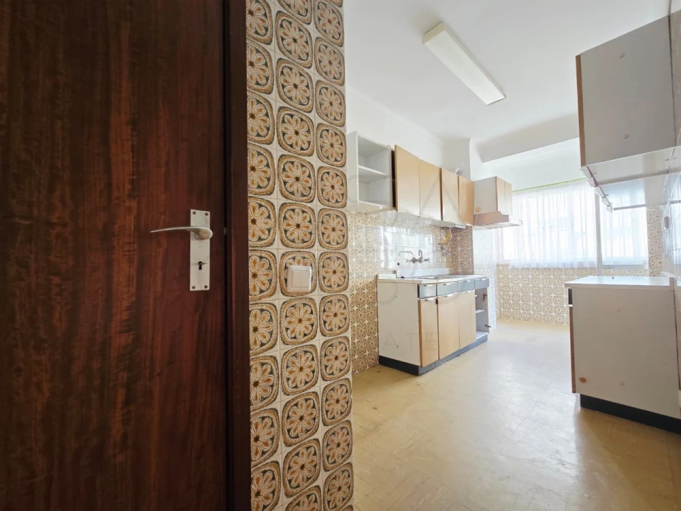 Apartamento T3 para Venda em União das Freguesias de Setúbal Foto 12