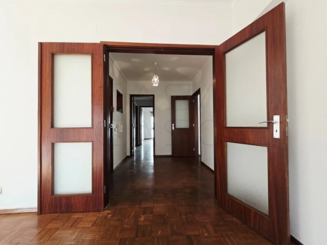 Apartamento T3 para Venda em União das Freguesias de Setúbal Foto 4