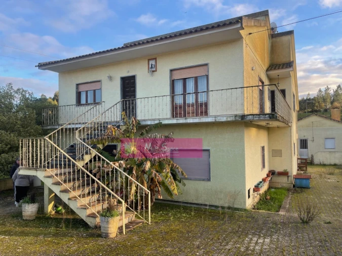 Moradia T3 para Venda em Asseiceira Foto 2