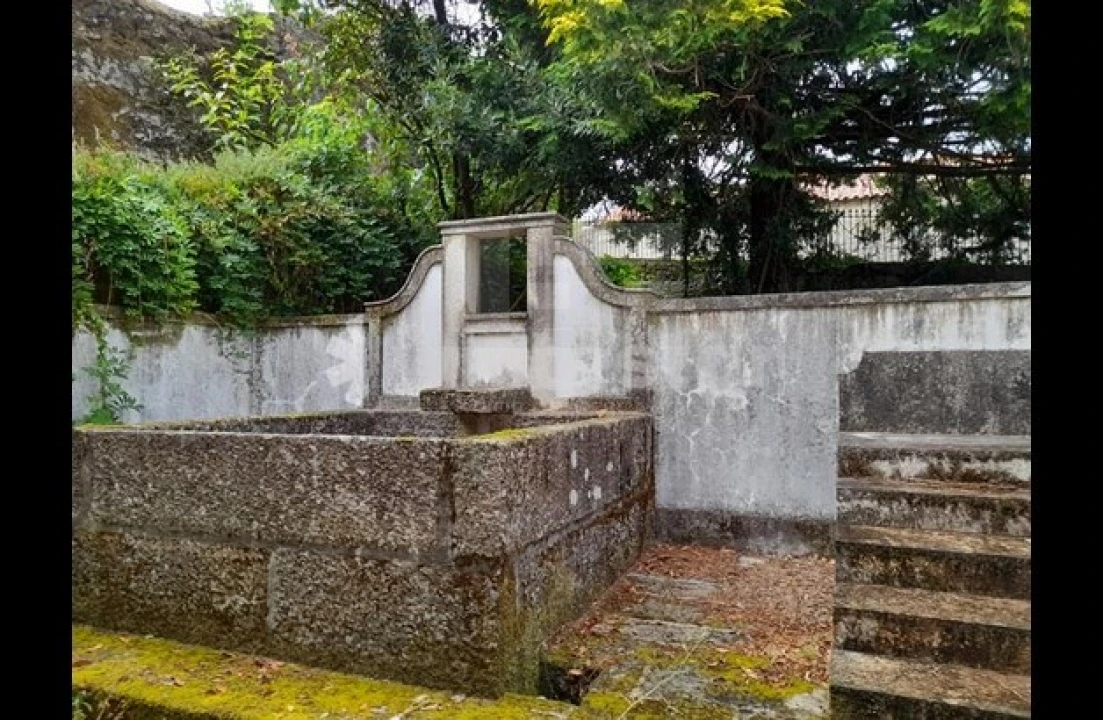 Moradia T10 para Venda em Santa Cruz da Trapa e São Cristóvão de Lafões Foto 6