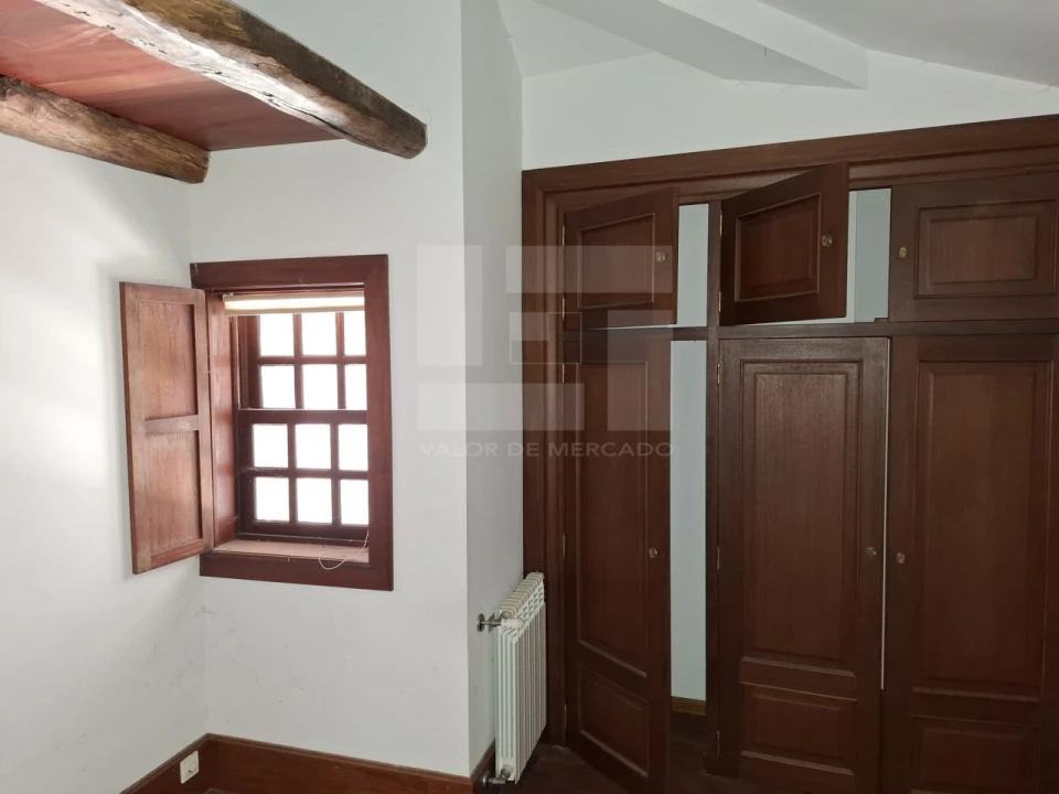 Moradia T10 para Venda em Santa Cruz da Trapa e São Cristóvão de Lafões Foto 44