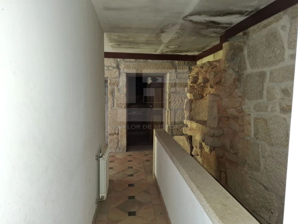 Moradia T10 para Venda em Santa Cruz da Trapa e São Cristóvão de Lafões Foto 47