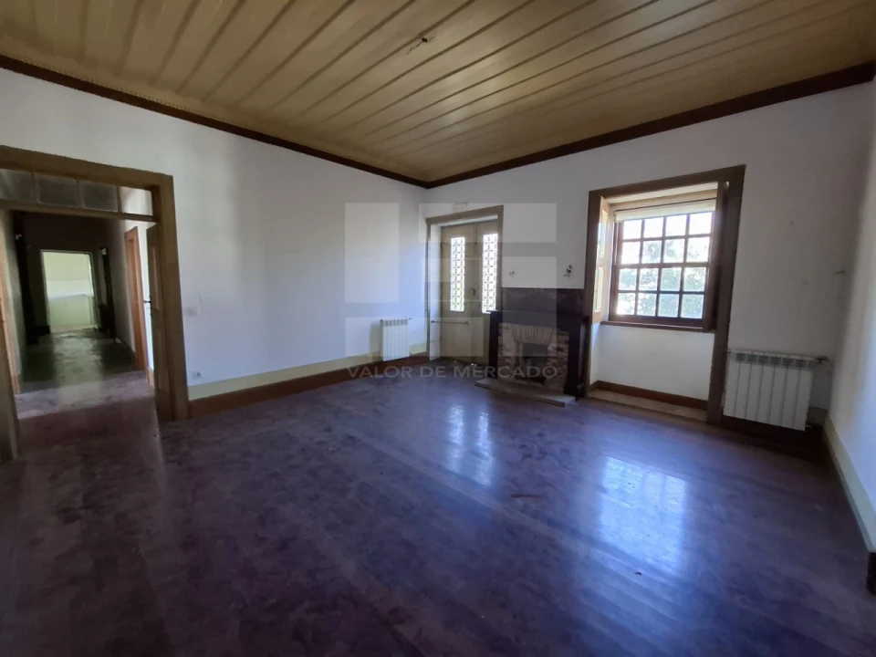 Moradia T10 para Venda em Santa Cruz da Trapa e São Cristóvão de Lafões Foto 96