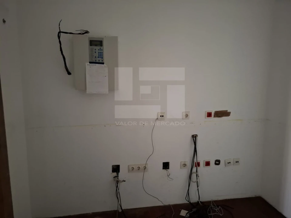 Moradia T10 para Venda em Santa Cruz da Trapa e São Cristóvão de Lafões Foto 99