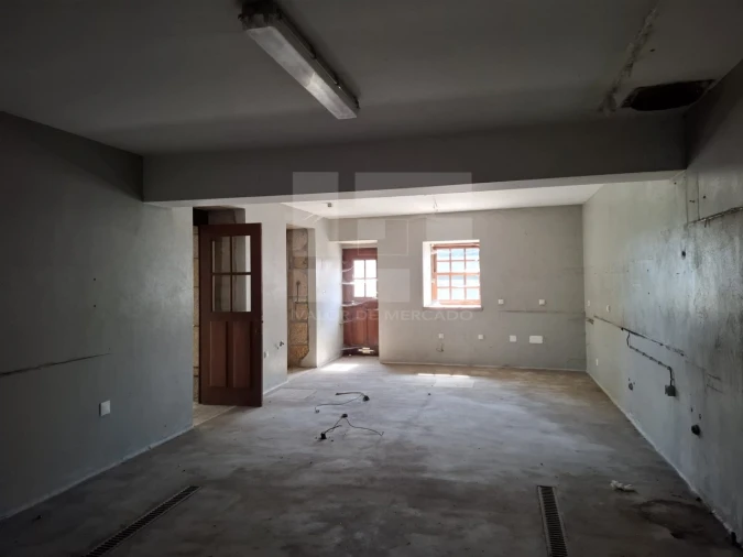 Moradia T10 para Venda em Santa Cruz da Trapa e São Cristóvão de Lafões Foto 24