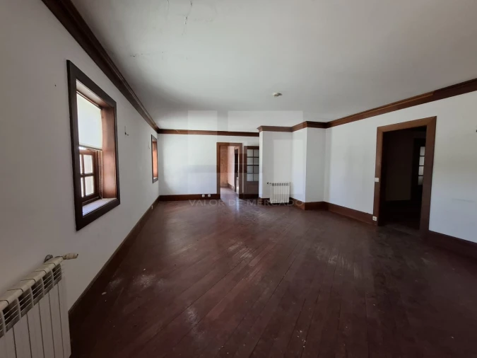 Moradia T10 para Venda em Santa Cruz da Trapa e São Cristóvão de Lafões Foto 31