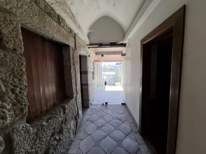 Moradia T10 para Venda em Santa Cruz da Trapa e São Cristóvão de Lafões Foto 41