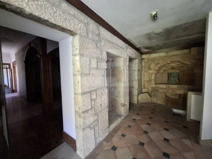 Moradia T10 para Venda em Santa Cruz da Trapa e São Cristóvão de Lafões Foto 55