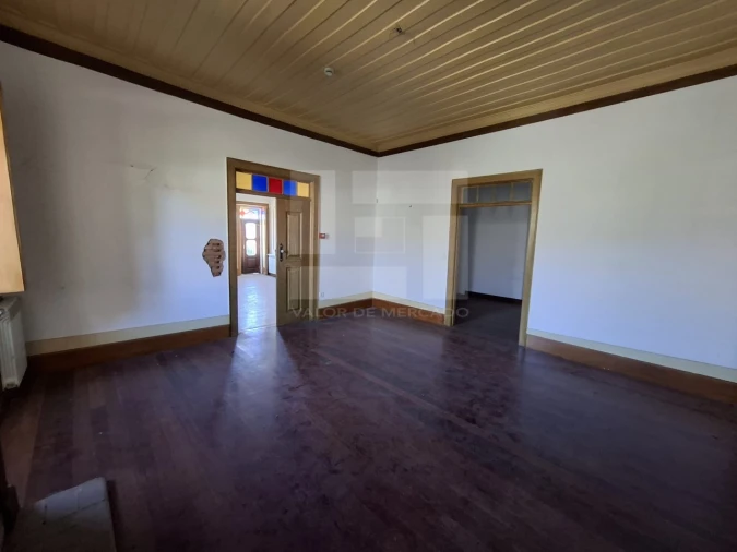 Moradia T10 para Venda em Santa Cruz da Trapa e São Cristóvão de Lafões Foto 97