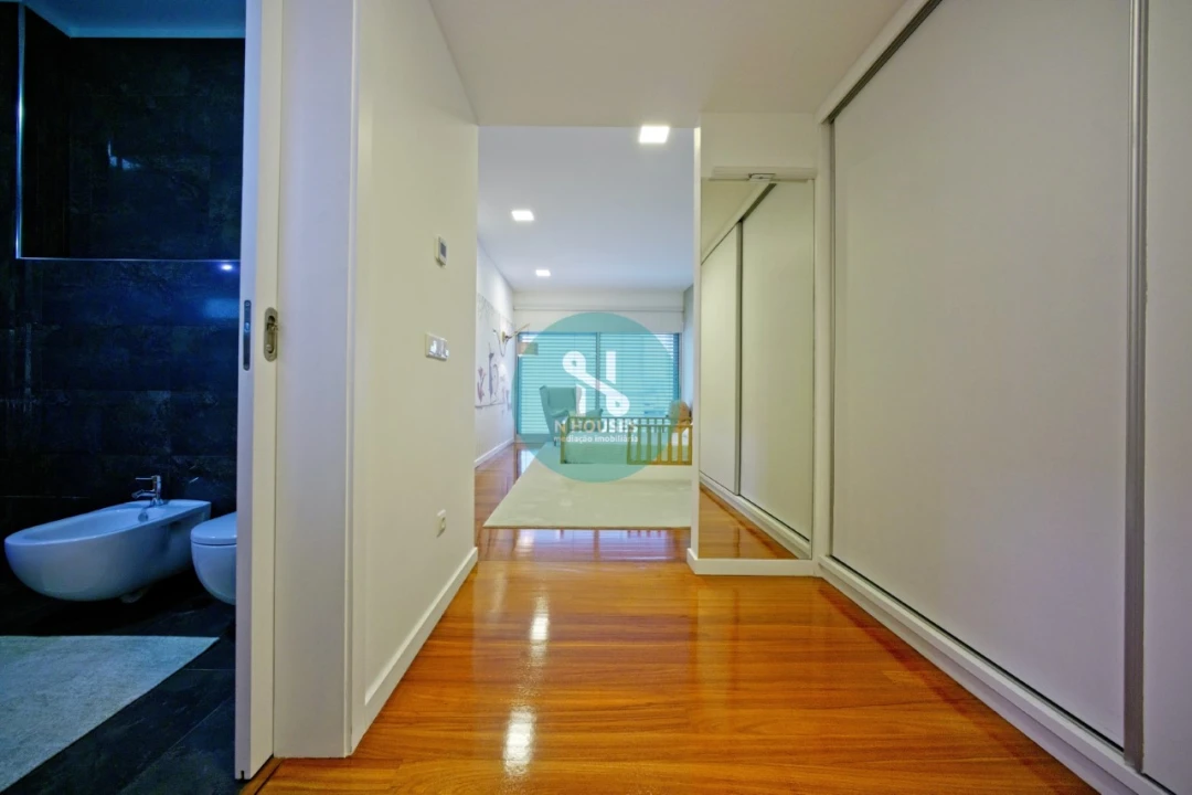 Moradia T5 para Venda em Real, Dume e Semelhe Foto 22