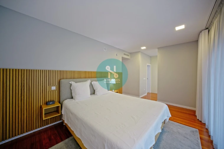 Moradia T5 para Venda em Real, Dume e Semelhe Foto 13