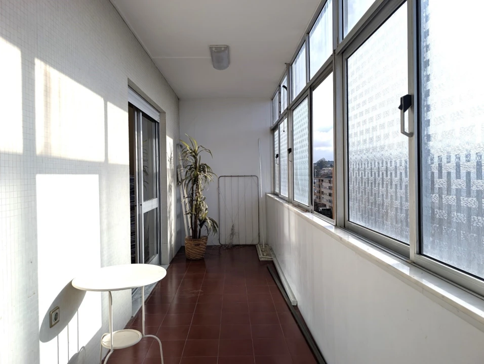 Apartamento T3 para Venda em Mafamude e Vilar do Paraíso Foto 11