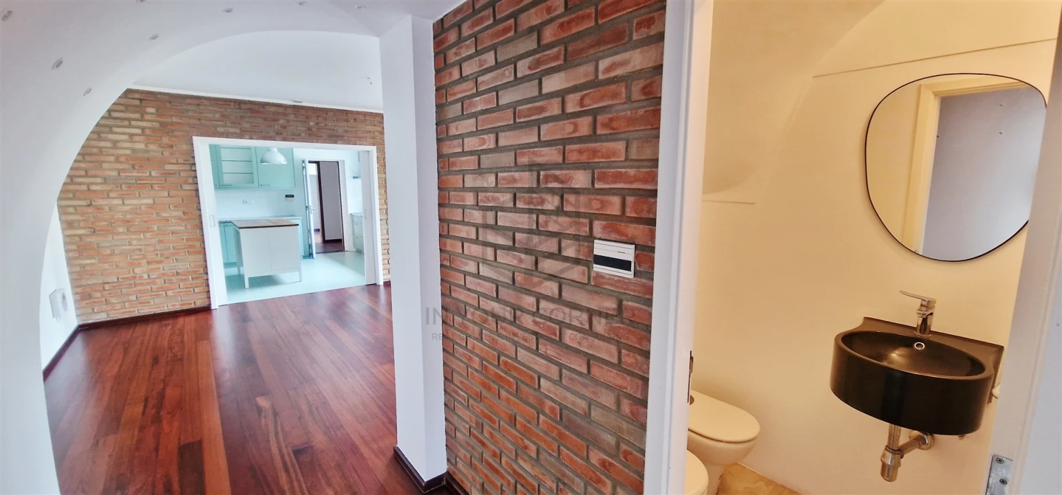 Moradia T4 para Arrendamento em Belém Foto 8