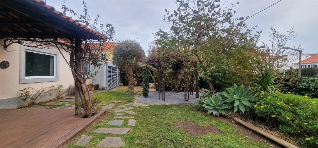 Moradia T4 para Arrendamento em Belém Foto 47