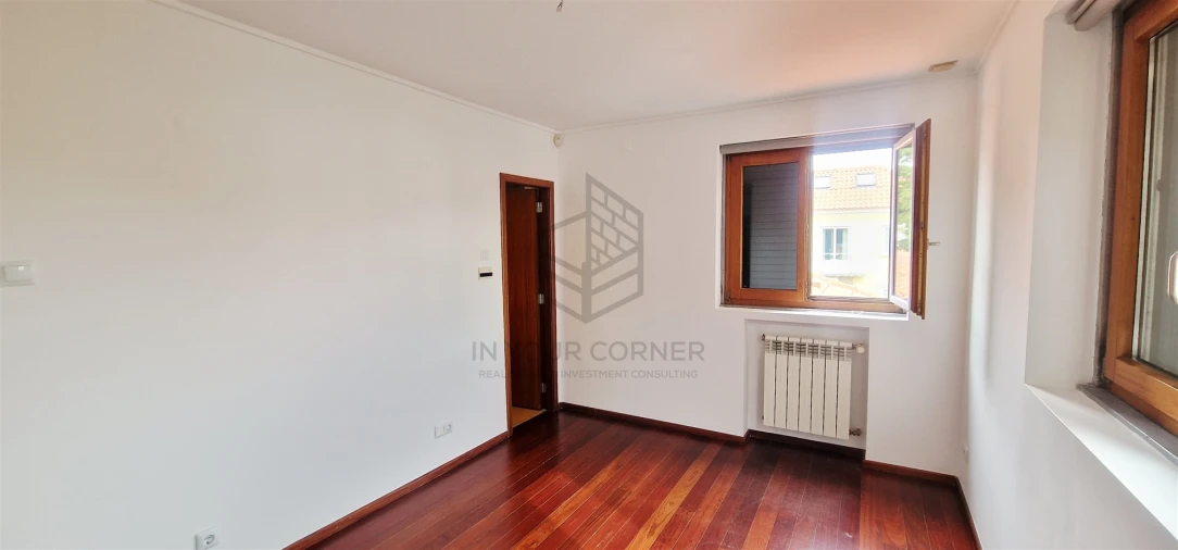 Moradia T4 para Arrendamento em Belém Foto 25