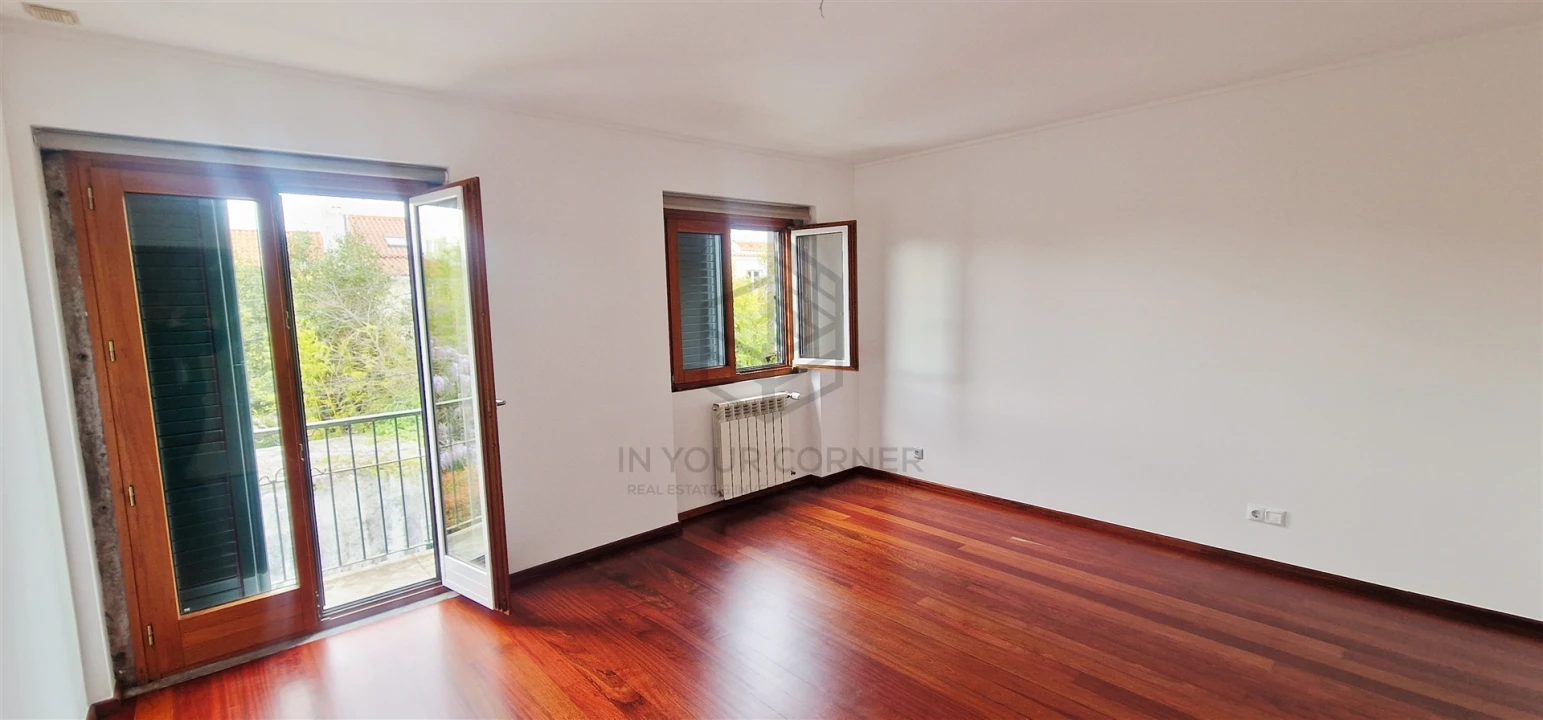 Moradia T4 para Arrendamento em Belém Foto 28