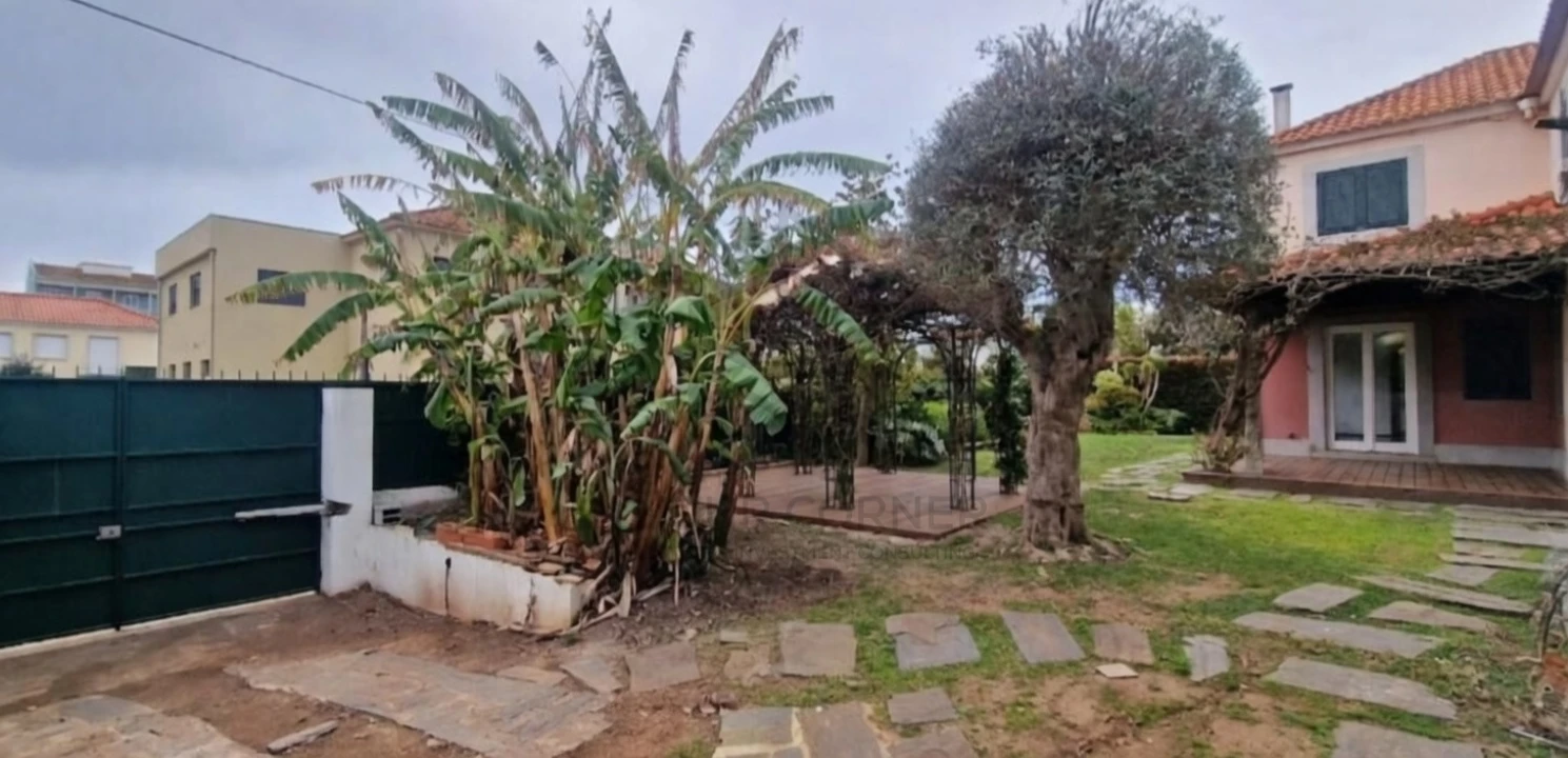 Moradia T4 para Arrendamento em Belém Foto 48