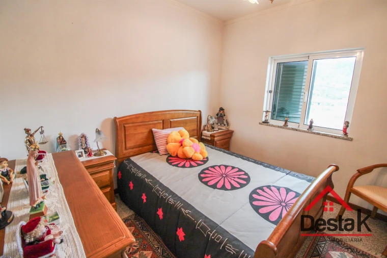 Moradia T3 para Venda em Pindelo dos Milagres Foto 17