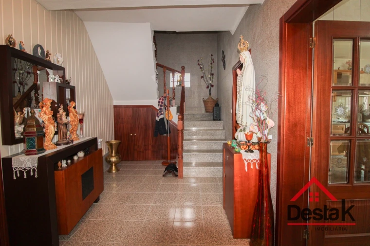 Moradia T3 para Venda em Pindelo dos Milagres Foto 10