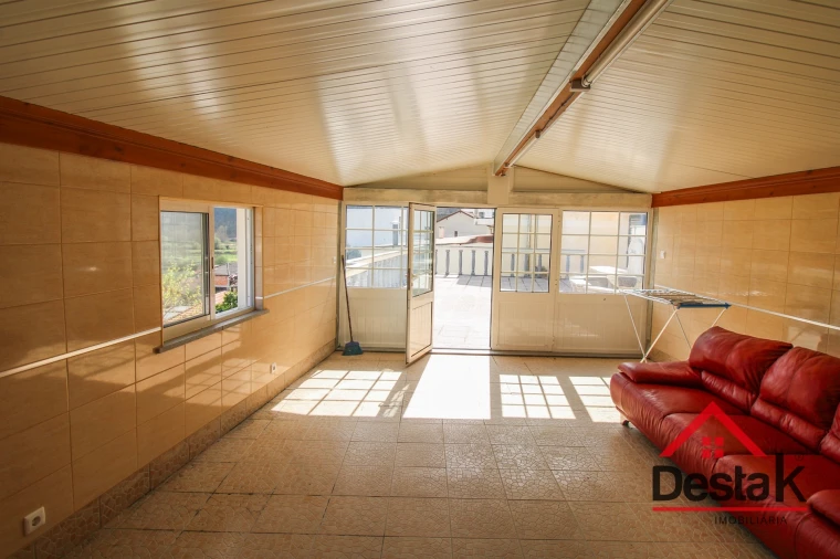 Moradia T3 para Venda em Pindelo dos Milagres Foto 38