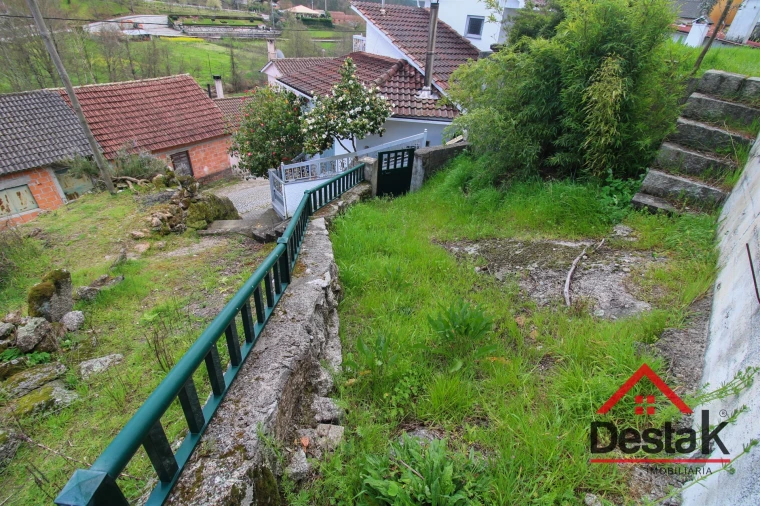 Moradia T3 para Venda em Pindelo dos Milagres Foto 47