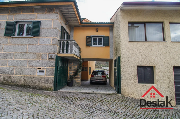 Moradia T3 para Venda em Pindelo dos Milagres Foto 7