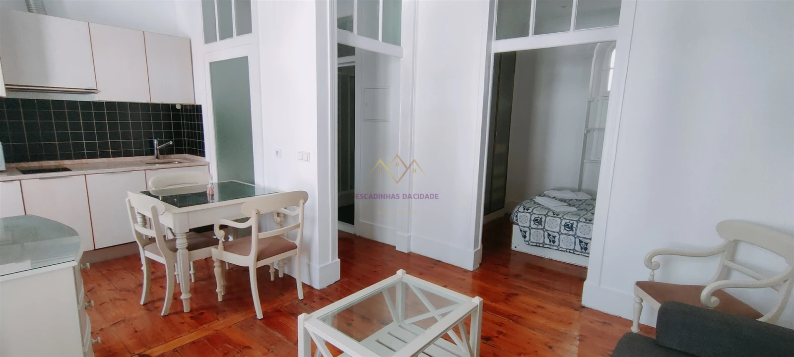 Apartamento T1 para Arrendamento em Misericórdia Foto 9