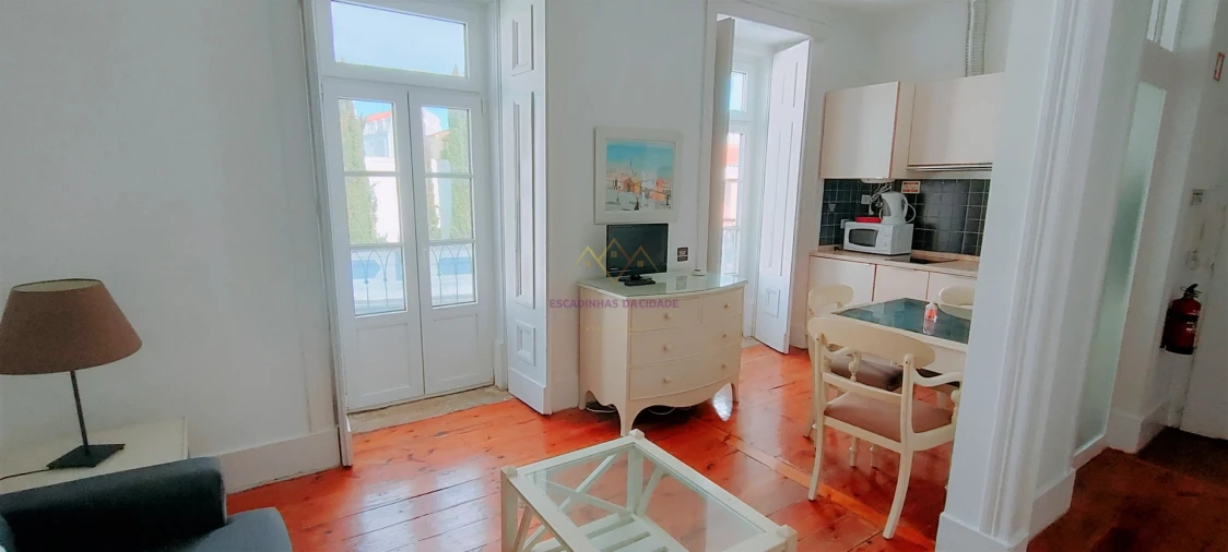 Apartamento T1 para Arrendamento em Misericórdia Foto 2