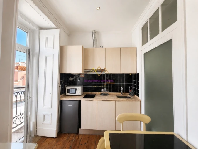 Apartamento T1 para Arrendamento em Misericórdia Foto 6