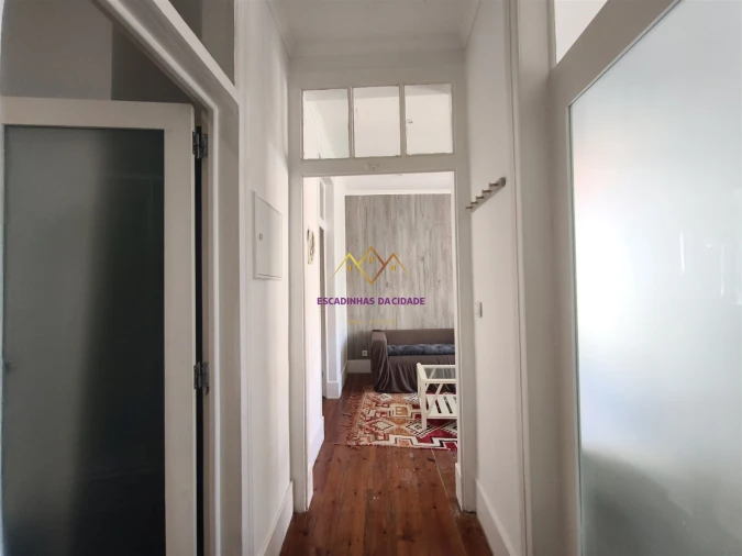 Apartamento T1 para Arrendamento em Misericórdia Foto 11