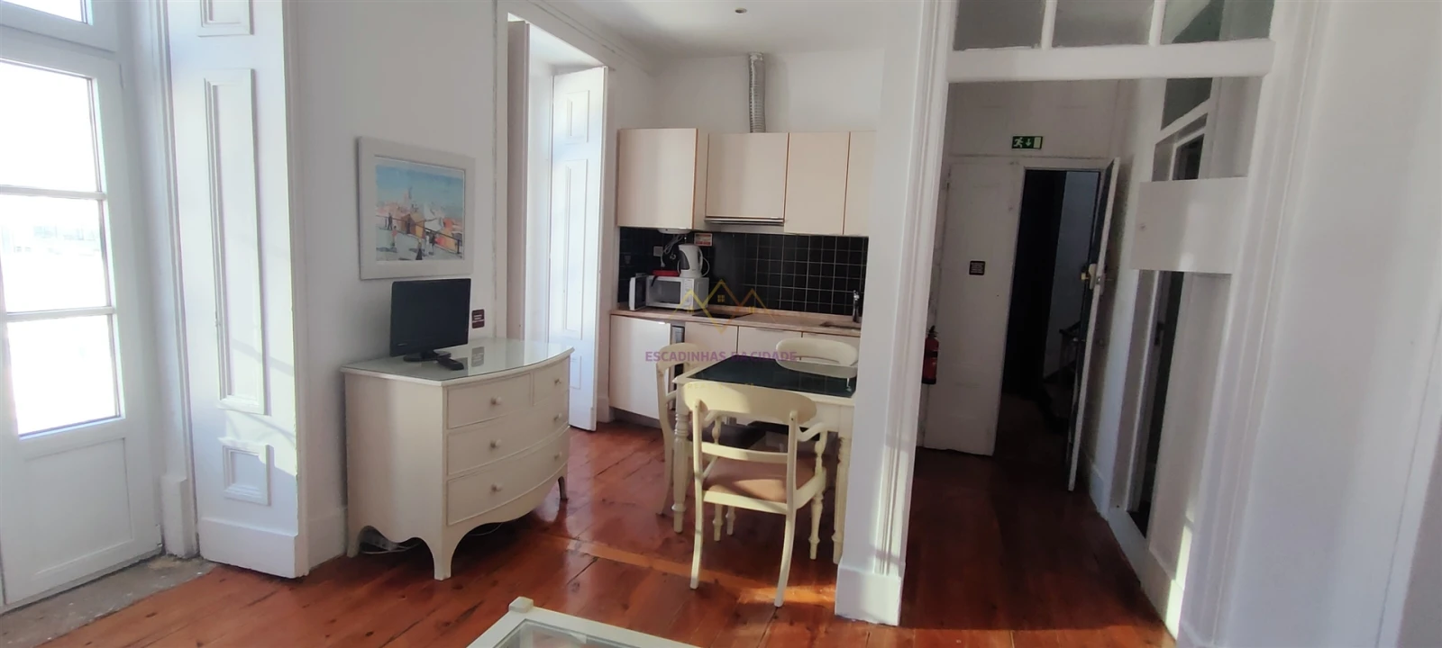 Apartamento T1 para Arrendamento em Misericórdia Foto 18