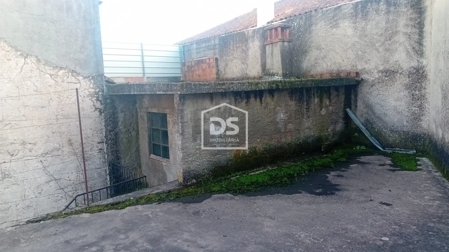 Prédio para Venda em Casteleiro Foto 5