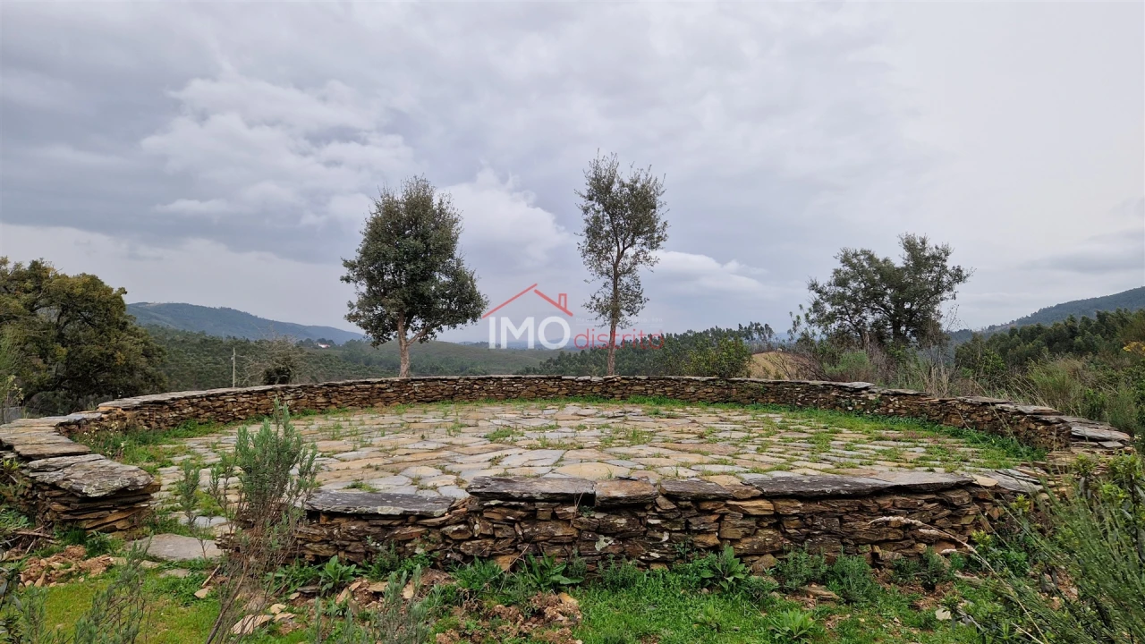 Quinta T1 para Venda em Reguengo e São Julião Foto 23