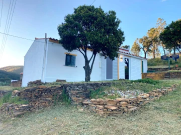 Quinta T1 para Venda em Reguengo e São Julião