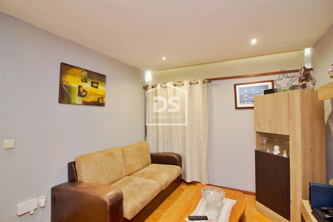 Moradia T3 para Venda em Mafamude e Vilar do Paraíso Foto 8