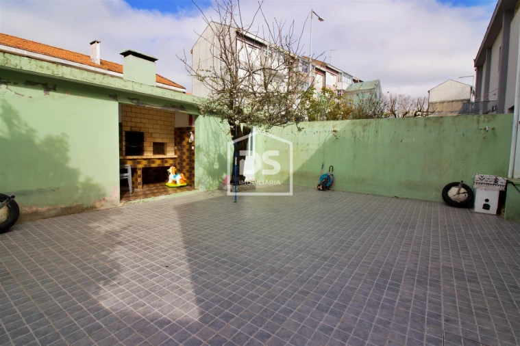 Moradia T3 para Venda em Mafamude e Vilar do Paraíso Foto 27