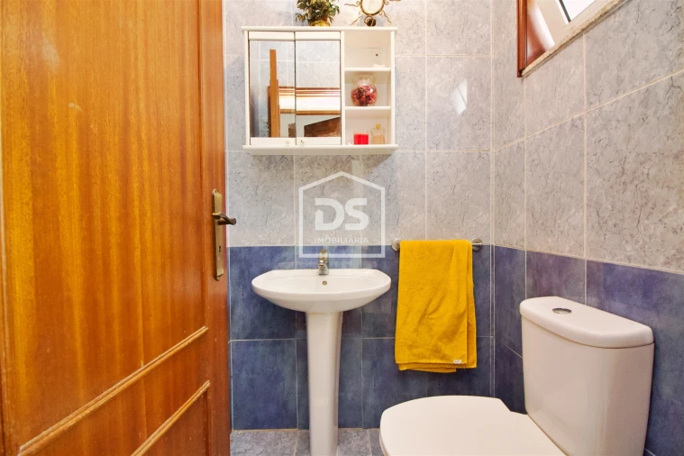 Moradia T3 para Venda em Mafamude e Vilar do Paraíso Foto 9