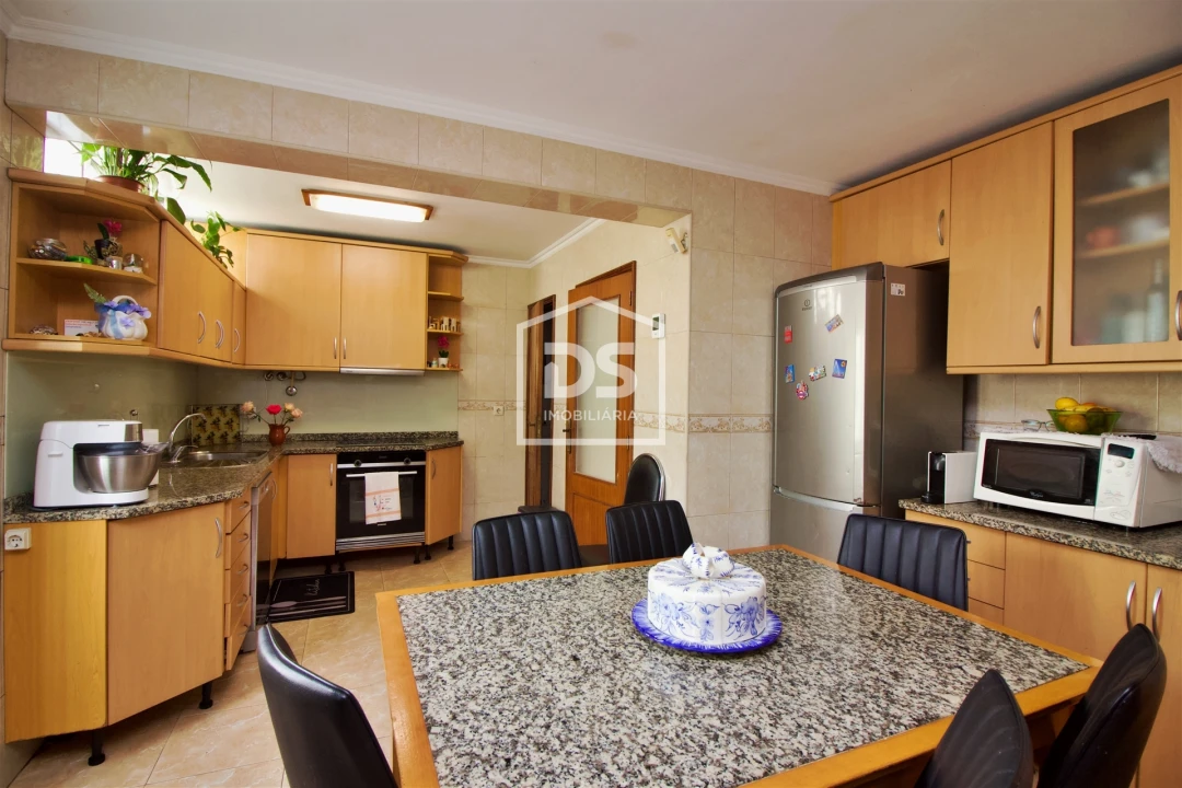 Moradia T3 para Venda em Mafamude e Vilar do Paraíso Foto 5