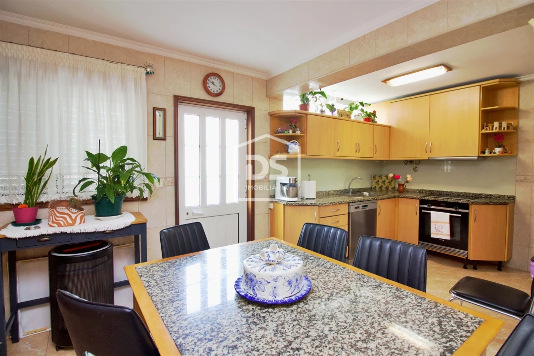 Moradia T3 para Venda em Mafamude e Vilar do Paraíso Foto 1